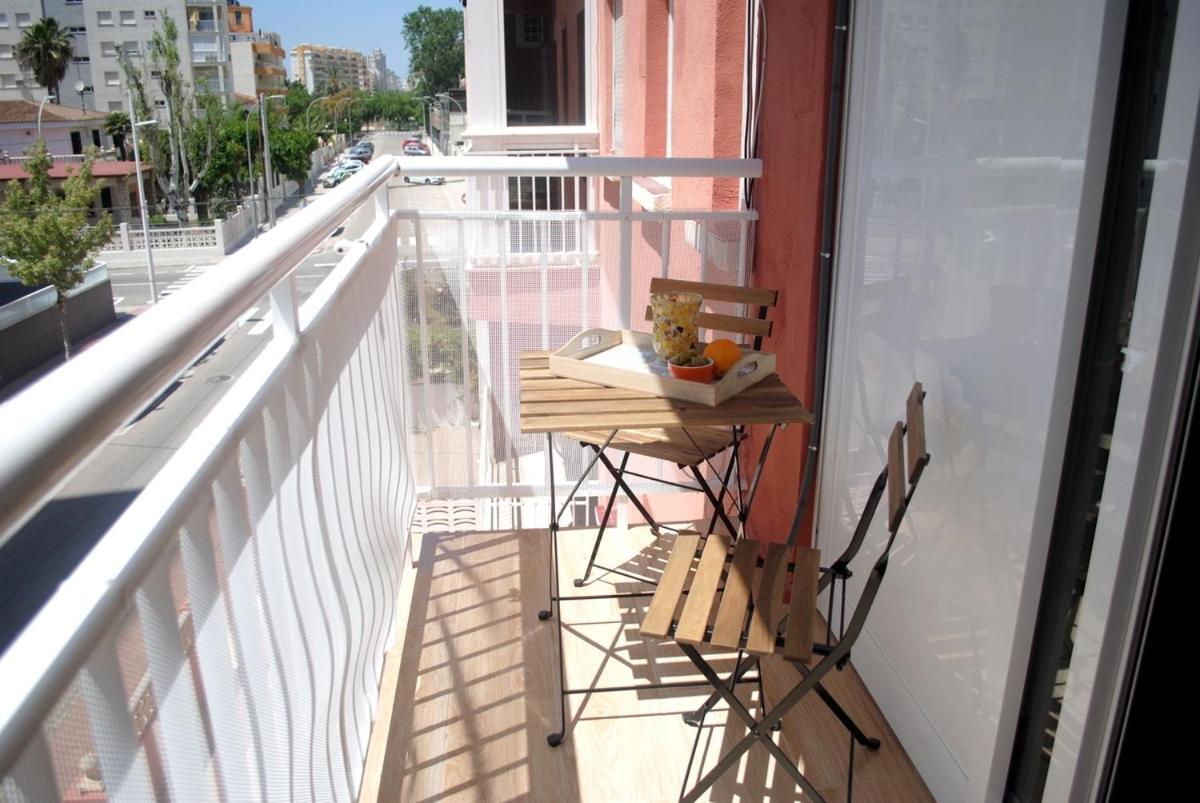 Aparatamento Barraques Gandia Playa Para 3-4 Personas 150 Metros De La Playa Exterior foto